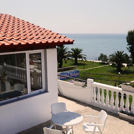 Hotel Cavo D' Oro Nea Moudania Esterno foto