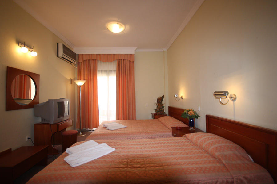 Hotel Cavo D' Oro Nea Moudania Camera foto