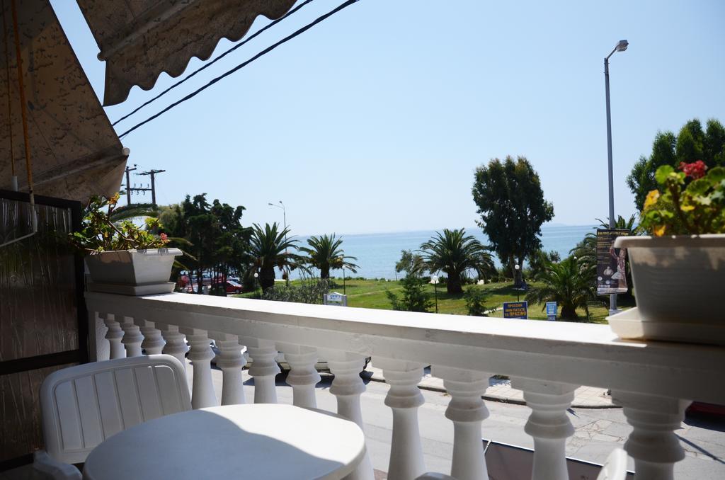 Hotel Cavo D' Oro Nea Moudania Esterno foto